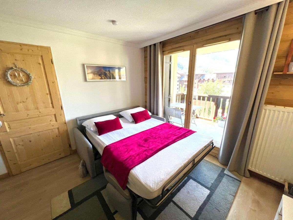 Mont Blanc 43, Vue Mont Blanc , Balcon, Parking Apartment Chamonix Bagian luar foto