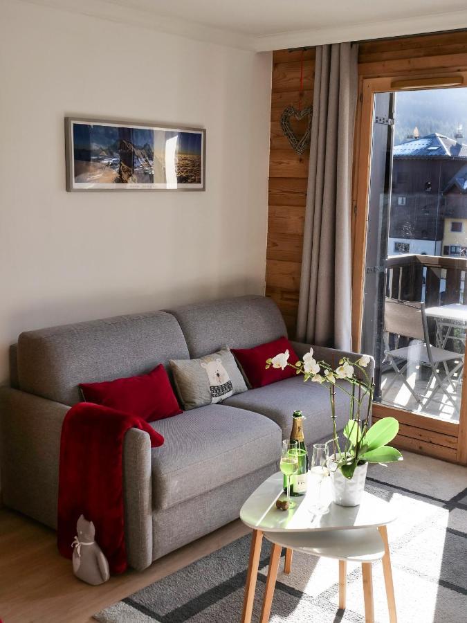 Mont Blanc 43, Vue Mont Blanc , Balcon, Parking Apartment Chamonix Bagian luar foto