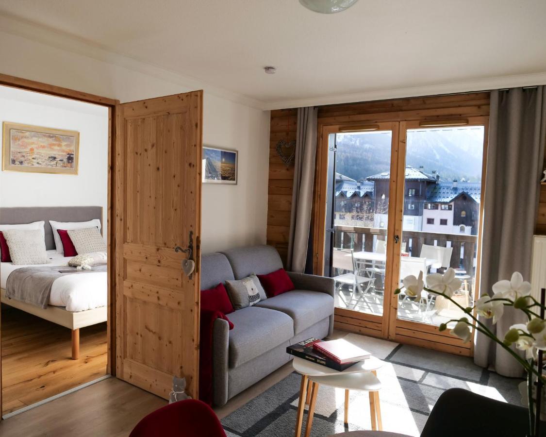 Mont Blanc 43, Vue Mont Blanc , Balcon, Parking Apartment Chamonix Bagian luar foto