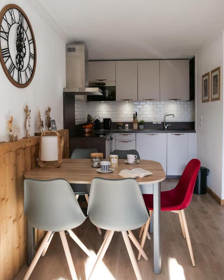 Mont Blanc 43, Vue Mont Blanc , Balcon, Parking Apartment Chamonix Bagian luar foto